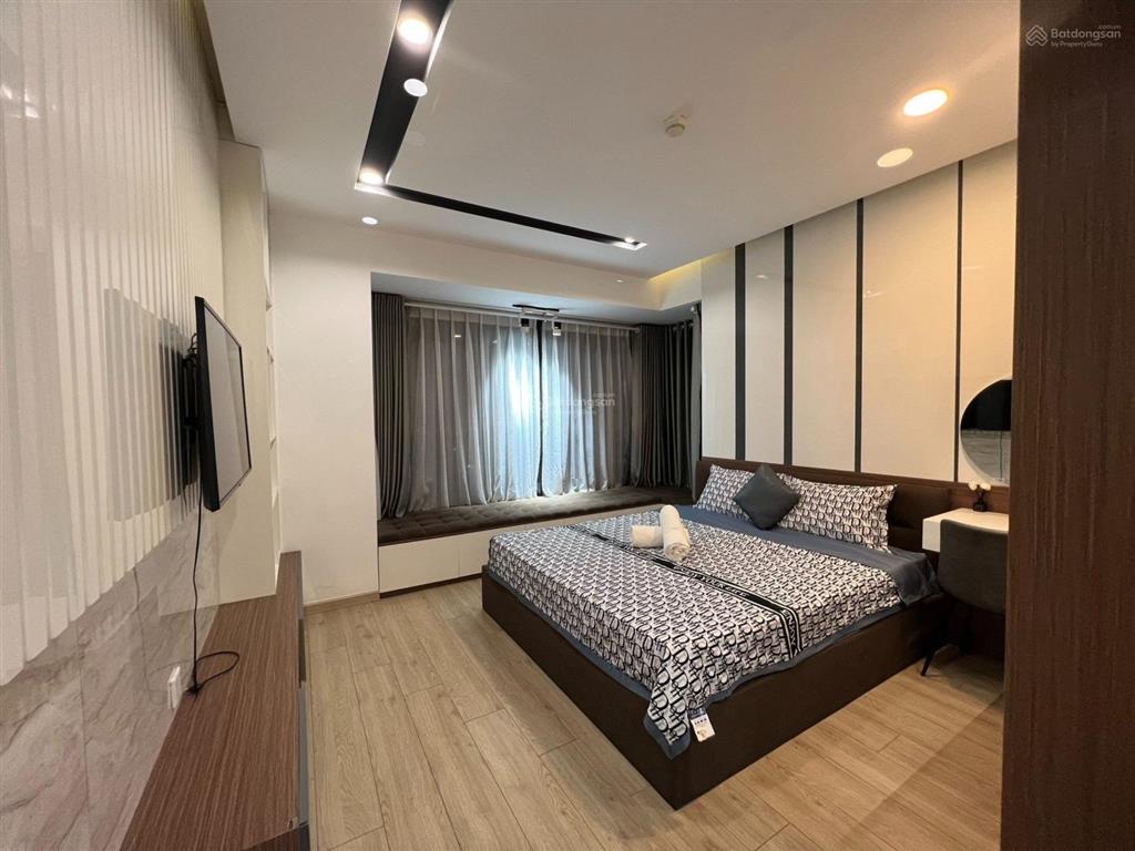 Bán căn hộ emerald 2pn2wc , 71m , 5,4 tỷ , view nội khu , mát cả ngày