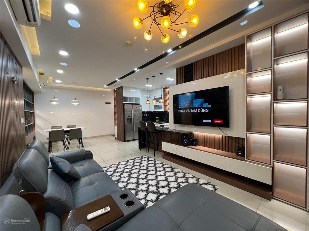 Bán căn hộ emerald 2pn2wc , 71m , 5,4 tỷ , view nội khu , mát cả ngày