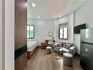 Căn hộ full nt cửa sổ trời  hầm xe  thang máy gần vinhome bason, thảo cầm viên