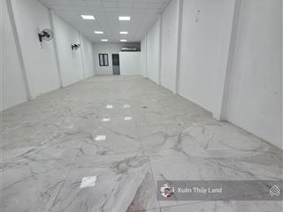 Cho thuê nhà kinh doanh  làm kho hàng  nguyễn sơn  12 triệu