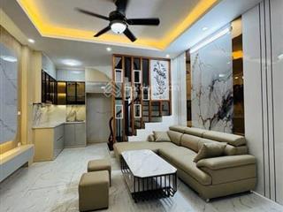 Chốt trước tết! mặt ngõ nông thái thịnh, 3 phút lên ô tô, sân riêng để 4 xe, diện tích 43m2 x 4t