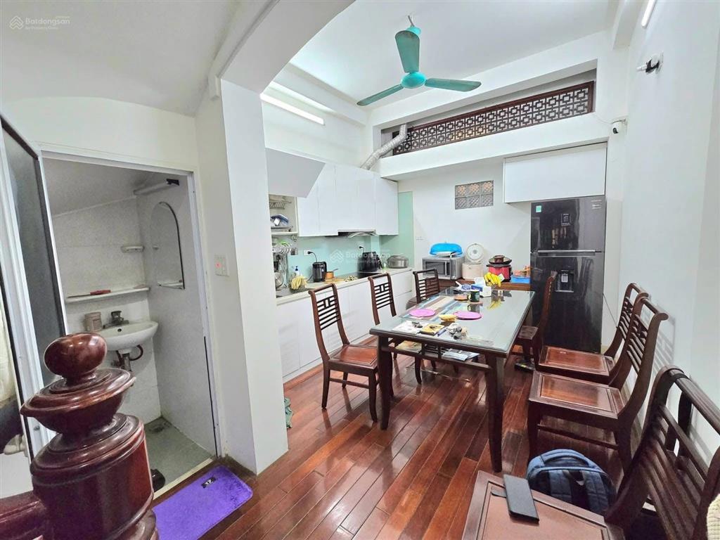 Hot! nhà phố đông các, 1 phút ra ga metro, cạnh khu hoàng cầu, ngõ to kinh doanh đỉnh