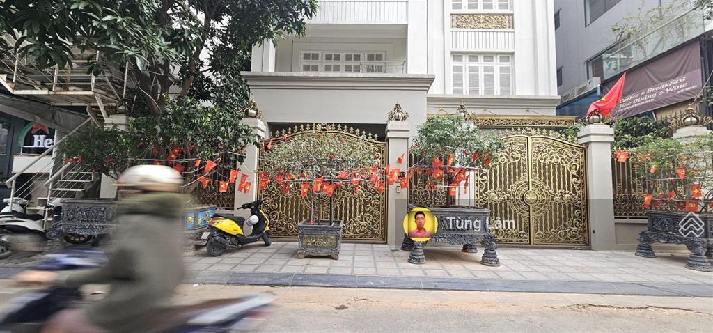 Ảnh thât mt 15m biệt thự kđt yên hòa  cách 1 nhà ra mặt phố vũ phạm hàm  trần kim xuyến