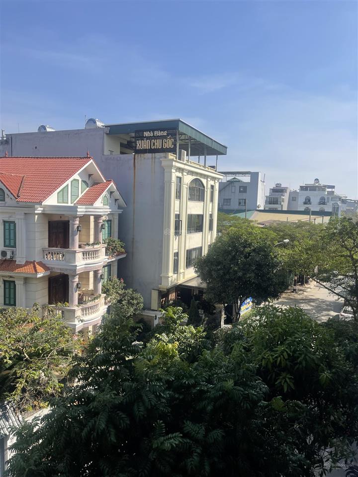 Chính chủ cần bán nhanh  nhà việt hưng  65m2,mt 5.1m 4 tầng  lô góc  ô tô  hạ 600 còn 15.3 tỷ
