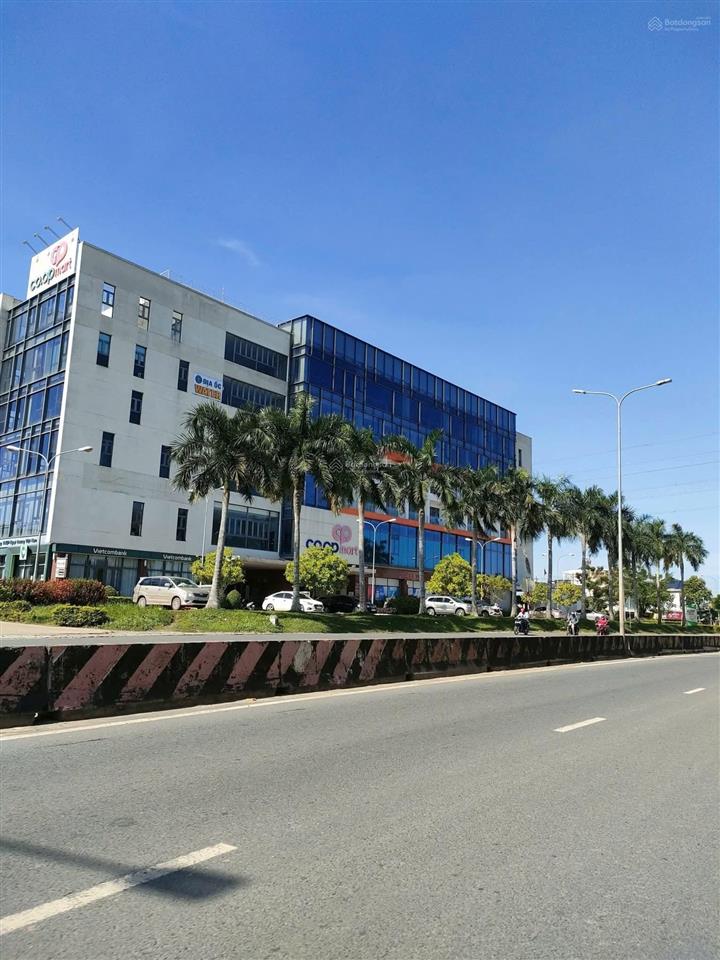 Đất mặt tiền đường kinh doanh dt782 ngay kcn phước đông(dt 5 x32m thổ 60m) giá 900tr.  0909 362 ***