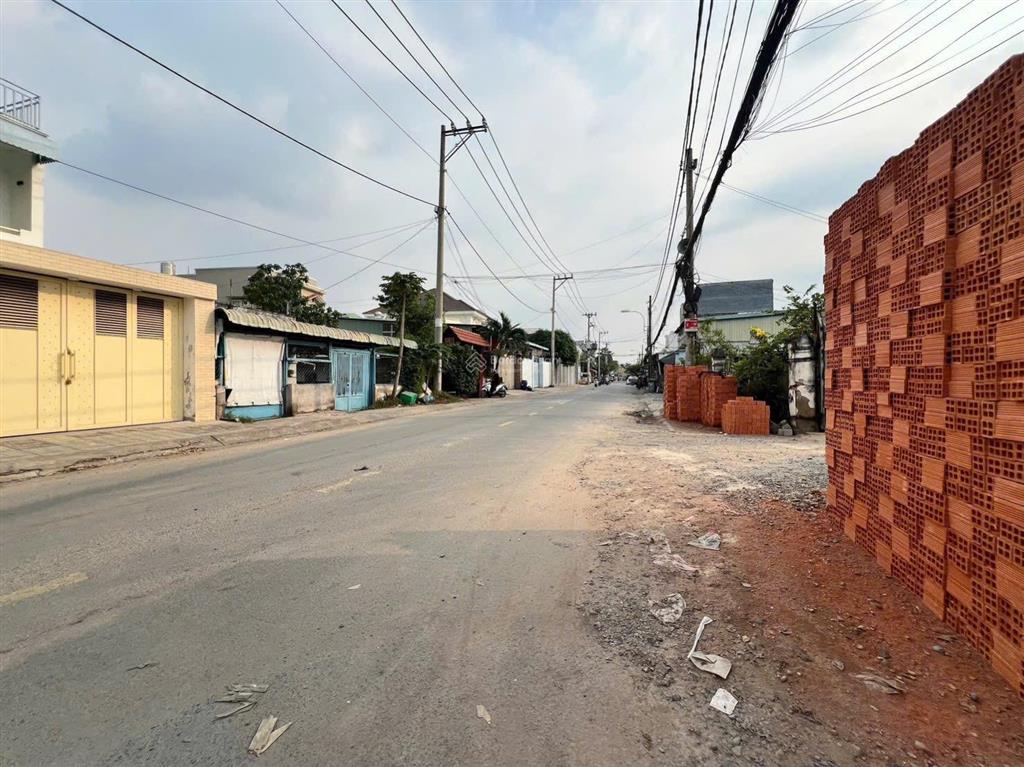 Đất hẻm xe tải câu keo, ngang bề thế (20x14) 275m2 thích hợp tách 4  5 lô giá 11,5tỷ (40tr/m2)