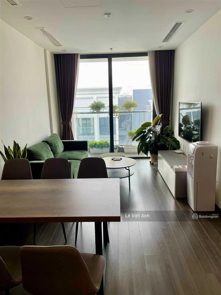 Bán căn hộ 2pn, 2vs  vinhomes symphony riverside long biên, hướng đông nam, full nội thất hiện đại