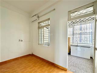 Phòng trọ tách bếp sẵn nội thất gần aeon tân phú đại học coing thương khu công nghiệp tan binh