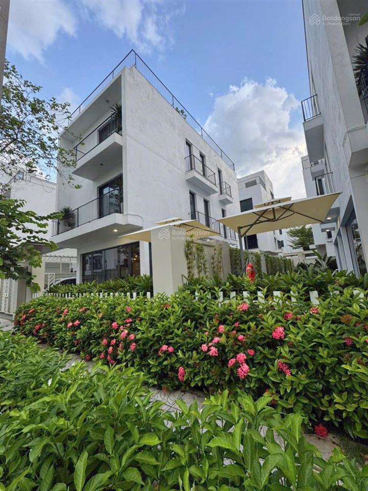 Bán biệt thự đơn lập vilasta sầm sơn cách biển chỉ 80m