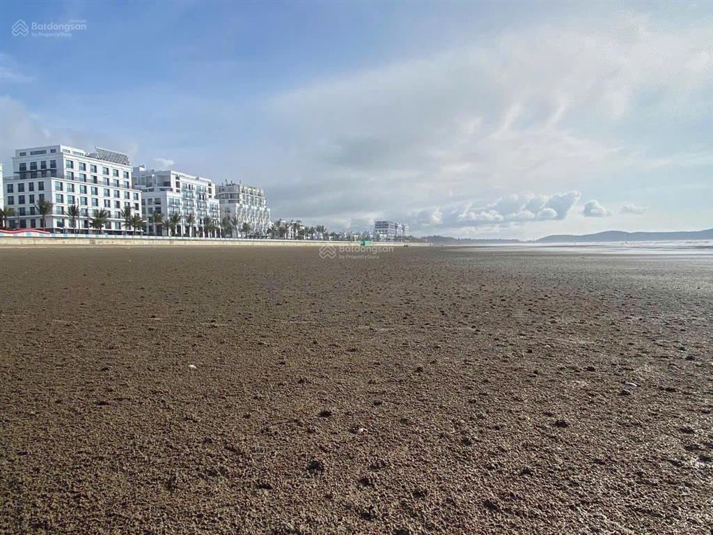 Bán biệt thự đơn lập vilasta sầm sơn cách biển chỉ 80m