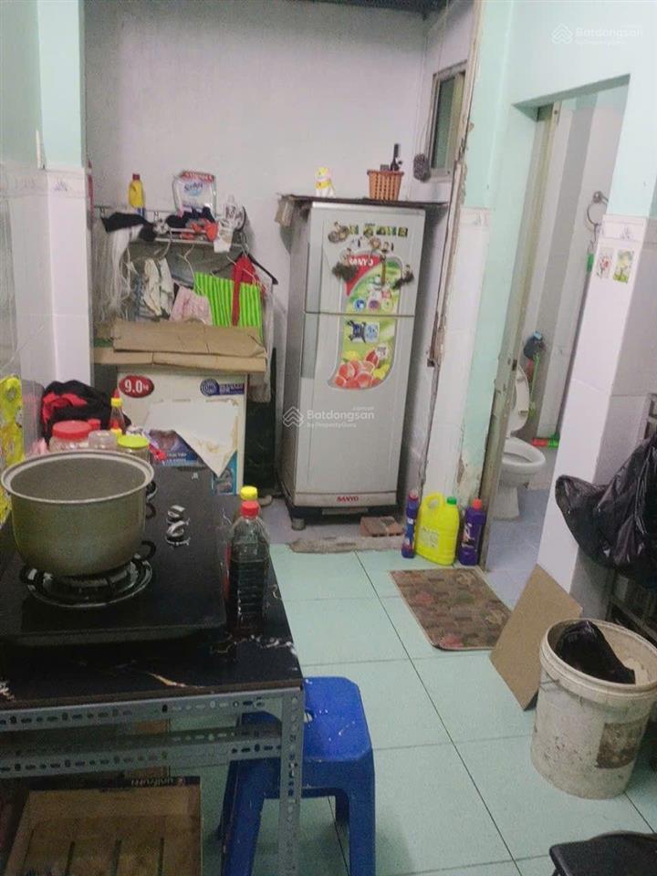 Bán nhà ngay chợ tân trụ tân bình 40m2 / gía 3,35 tỷ, thương lượng