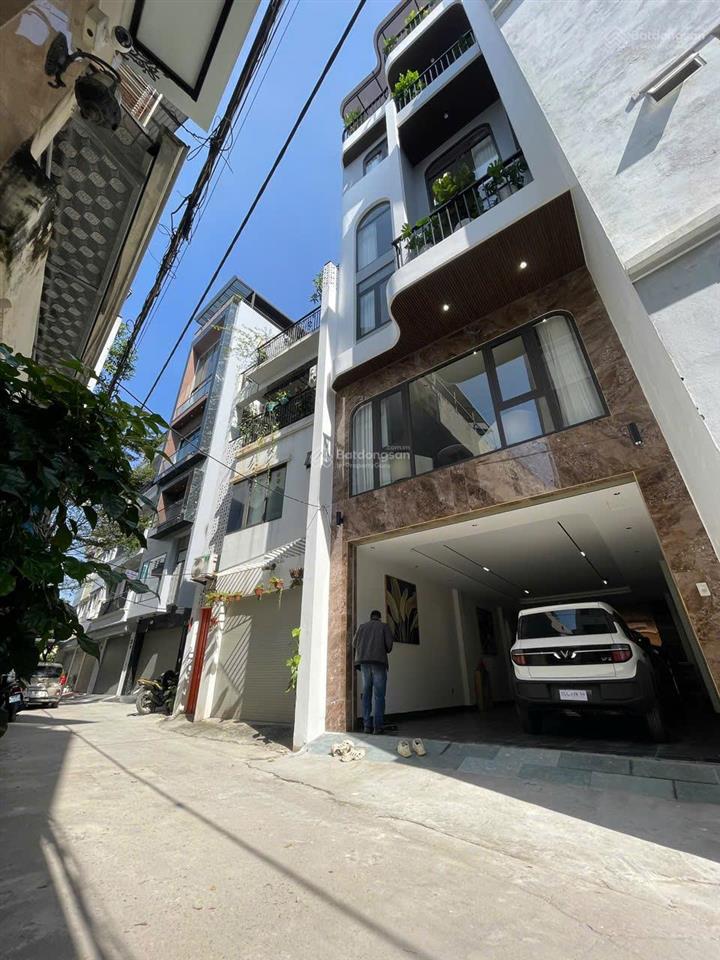 Bán nhà long biên khu phân lô tư đình 68m2 x 7 tầng x 5m mặt tiền,thang máy, full nội thất cao cấp