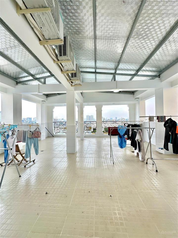 Bán tòa nhà chdv 5 tầng shr gần 4 xả giáp quận 6, tân phú. ( sinh lời cao )