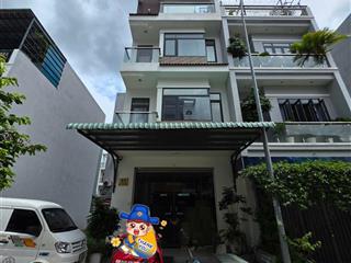 Bán nhà trệt 3 lầu hoàn công kdc phú hồng thịnh  6.3 tỷ rẻ, chủ xây tâm huyết.  0902 946 ***