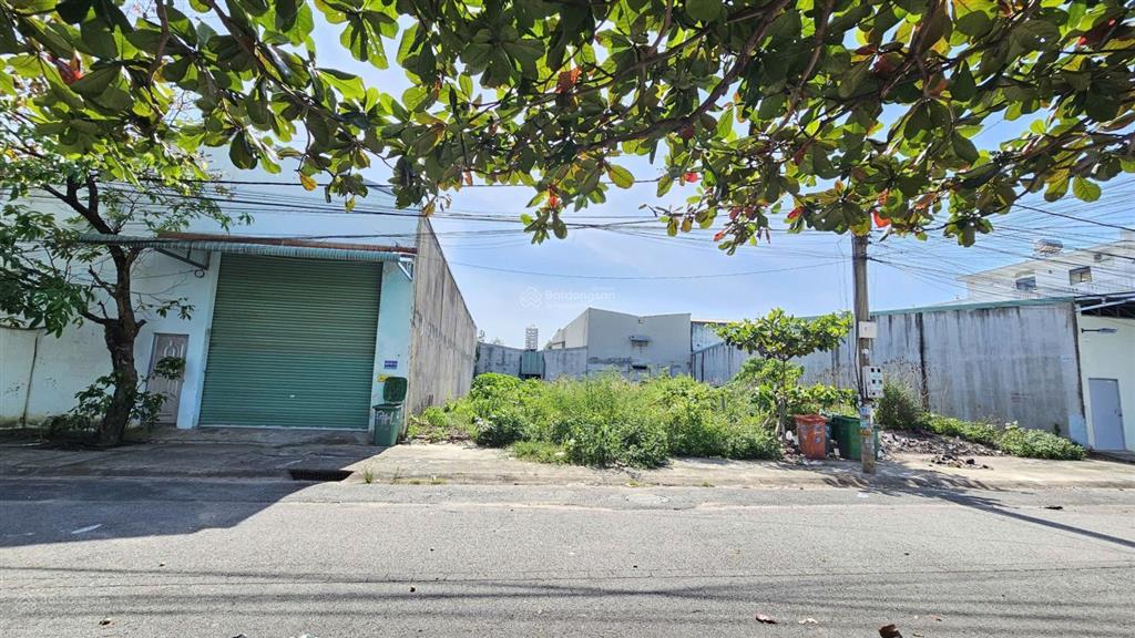 Bán đất 10x30 an thạnh. tiện xây kho, xây biệt thự. rẻ chỉ 7.6 tỉ. nhanh tay  0902 946 ***