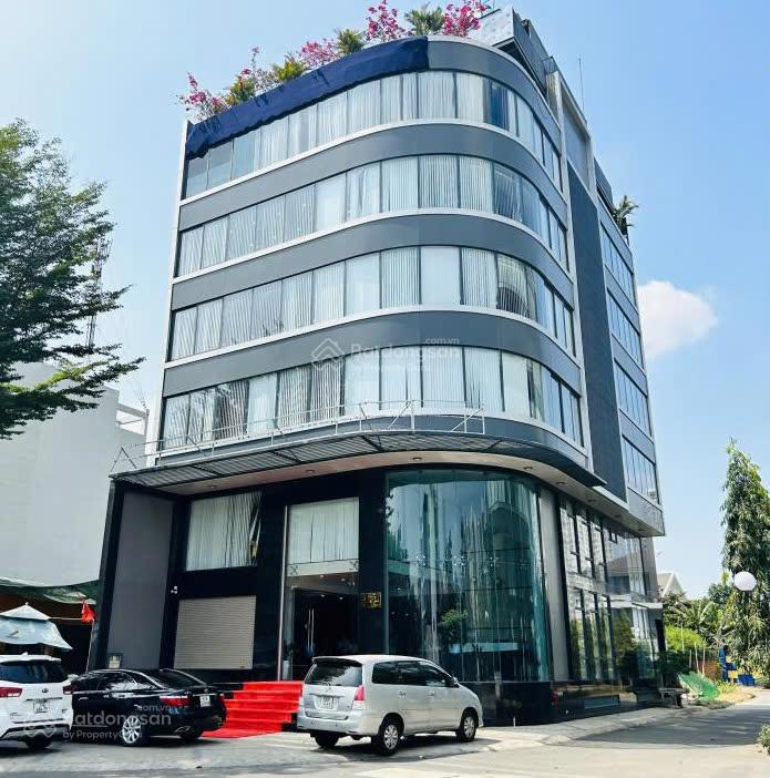 Góc 3 mt thăng long, tân bình (16x24m) 5 lầu, hdt 220 tr/th 42 tỷ