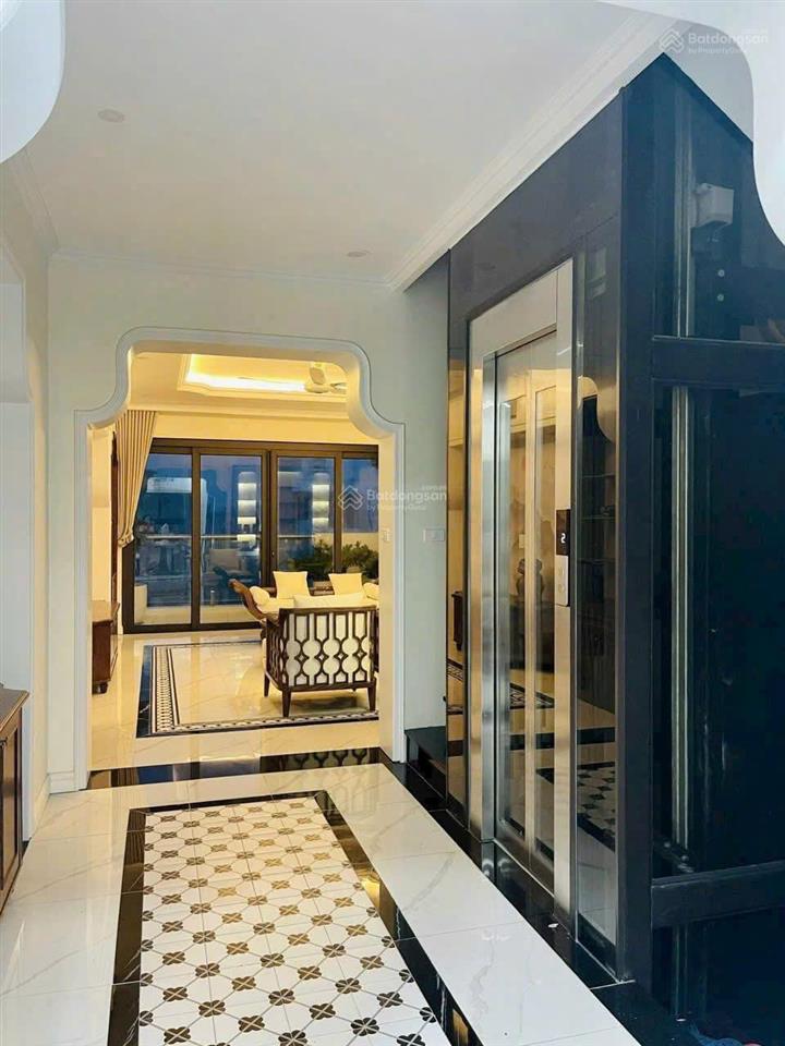 Cả nhà và đất phân lô, dt 69m2, mt 4,68m, hướng bắc, giá siêu hợp lý, nhà dân xây chắc chắn
