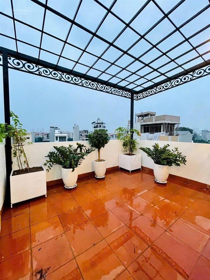Cả nhà và đất phân lô, dt 69m2, mt 4,68m, hướng bắc, giá siêu hợp lý, nhà dân xây chắc chắn