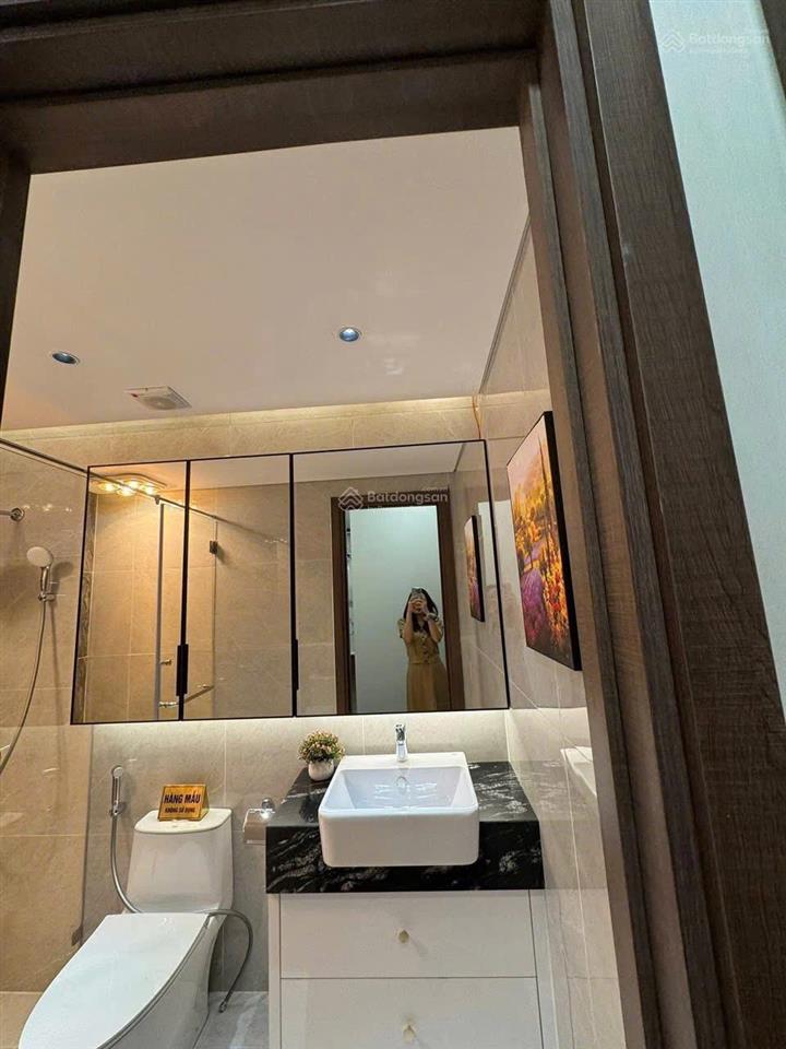 Chính chủ bán căn hộ chung cư 2pn, 2wc tại hoàng huy commerce lotus 3,3 tỷ, 66,2m2 view đẹp