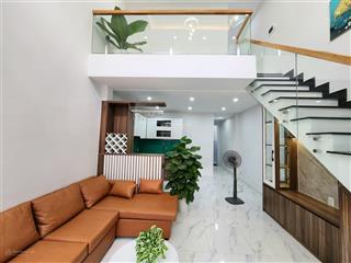 Nhà mới 2 tầng, full nội thất, vào ở ngay, hẻm xe hơi, gần ngay trường thpt dương văn thì
