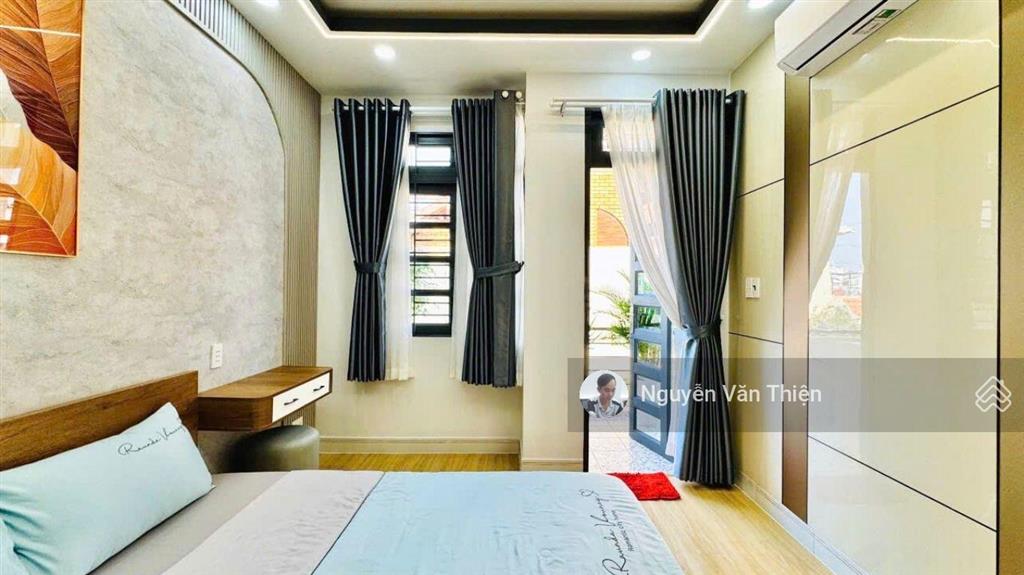 Bán nhà trần thị năm  dt 96m2  chỉ 4.2 tỷ  xe hơi ngủ trong nhà