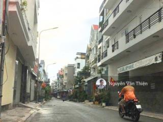 Bán nhà trần thị năm  dt 96m2  chỉ 4.2 tỷ  xe hơi ngủ trong nhà