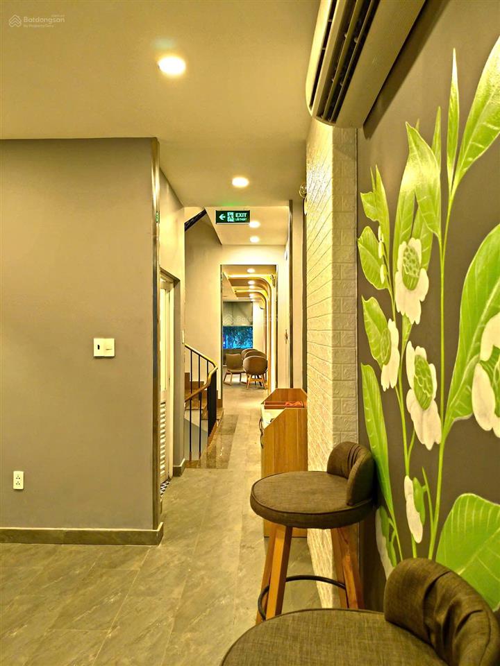 Bán gấp nhà 4 tầng mt sư vạn hạnh p.12 quận 10 dt 4m x 20m cn 80m2 giá 42 tỷ