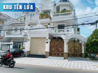 Bán nhà khu tên lửa, góc 2mt đường số 19, dt 11 x 20m, 3.5 tấm, 41 tỷ (tín hưng)