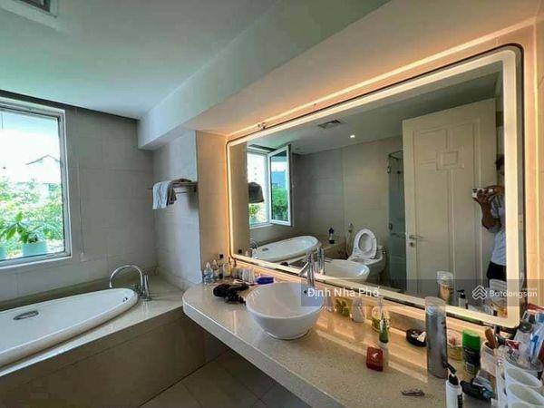 (lô góc hai mặt tiền) biệt thự vườn đào  vị trí sát lotte  5 tầng hầm thang máy  chủ cần bán gấp