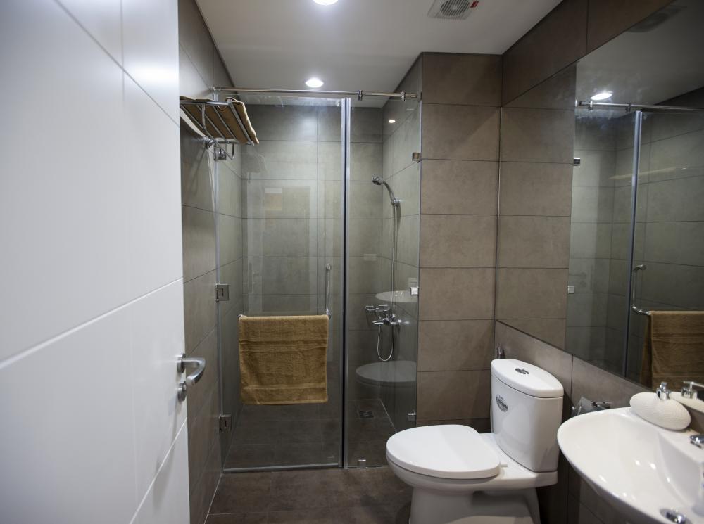 Dành cho vợ chồng trẻ. goldsilk 2pn1vs 74m2, 6.38 tỷ.thuế phí thương lượng . sổ luôn sẵn sàng