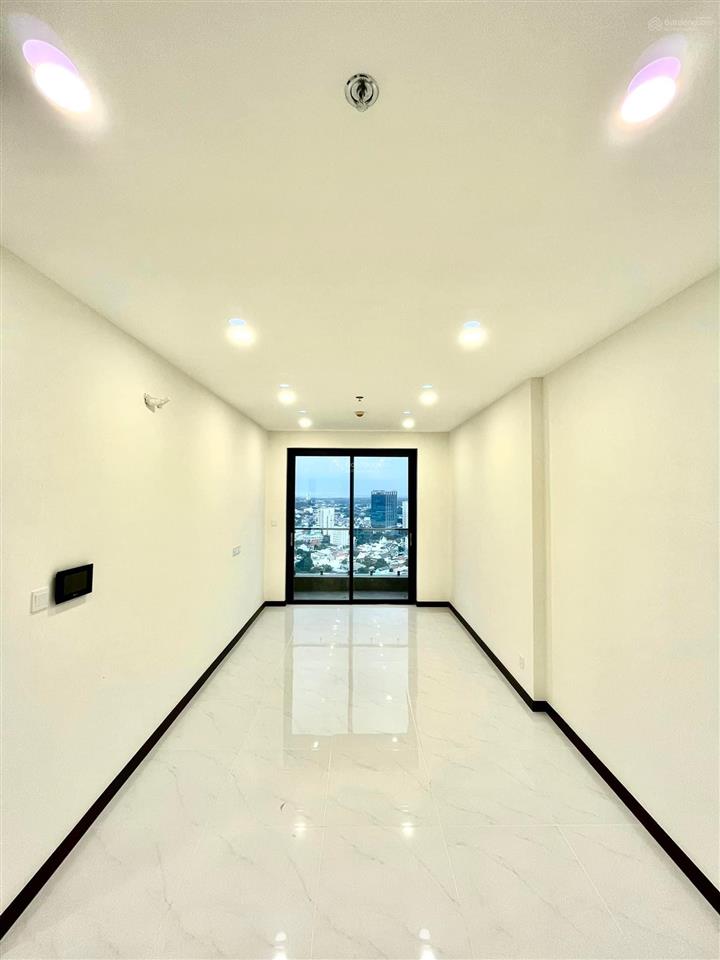 Bán căn hộ c  skyview tại d8, chánh nghĩa, thủ dầu một, giá 2,2 tỷ