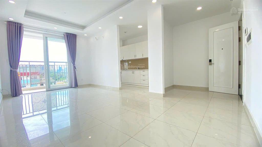 Bán căn hộ chung cư sài gòn mia, 4,9 tỷ, 65m2, 2pn, 2wc, bình chánh, hcm
