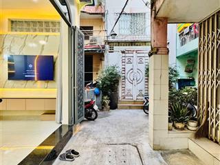 Hơn 4 tỷ có nhà đẹp bình thạnh ngay cạnh chợ thị nghè  quận 1  26m2 2 tầng, 2pn, 2wc, bếp, pk