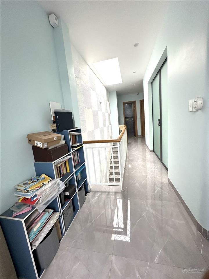 Bán nhà trường thọ, thủ đức. 105m2 giá chỉ 7tỷ4.