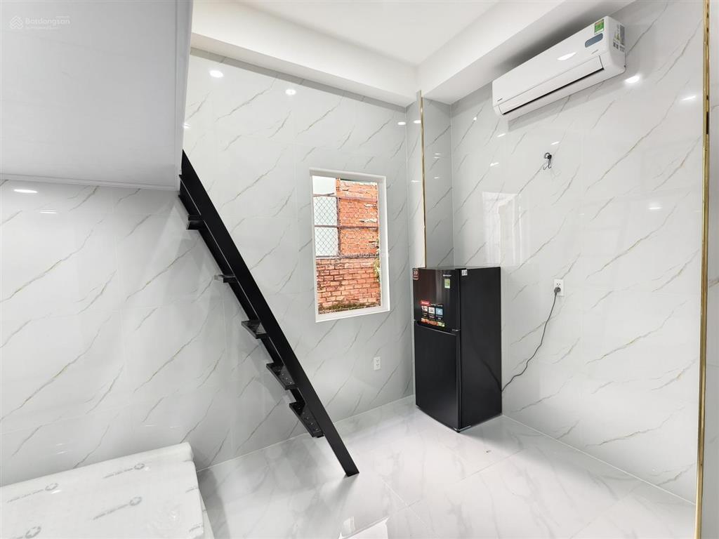 Khai trương duplex bancol cửa sổ máy giặt sấy riêng hẻm 277 xvnt, ngay hàng xanh