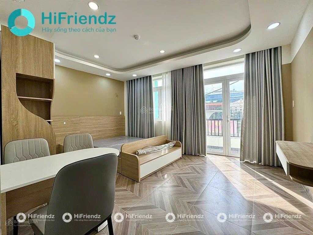 Căn hộ 1 phòng ngủ tách bếp bancol máy giặt riêng  full nội thấtđối diện vlu, hầm xe  thang máy