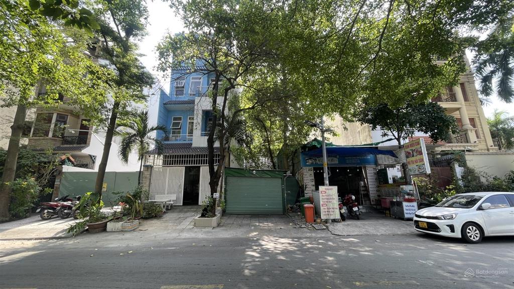 Bán lô đất ngay dương văn an, an phú quận 2  dt 5x22m  cn 110m2