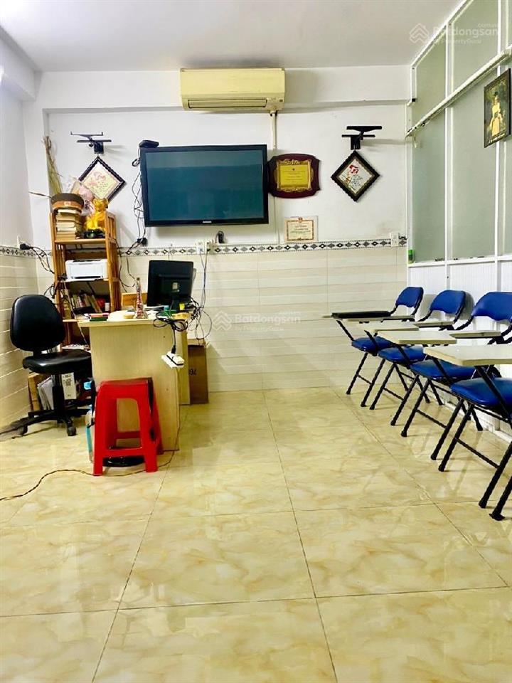 Nhà đẹp mt đường số lâm văn bền, q.7, 80m chỉ 8.6 tỷ.