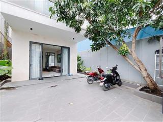 Nhanh tay sở hữu ngay villa sân vườn 2 mặt tiền  4 mặt thoáng mát3 tầng  213m2  chỉ 23 tỷ, ttq7