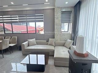 Nguyễn sơn nhà 6 tầng thang máy gara ô tô trong nhà lô góc thoáng sáng full nội thất cao cấp