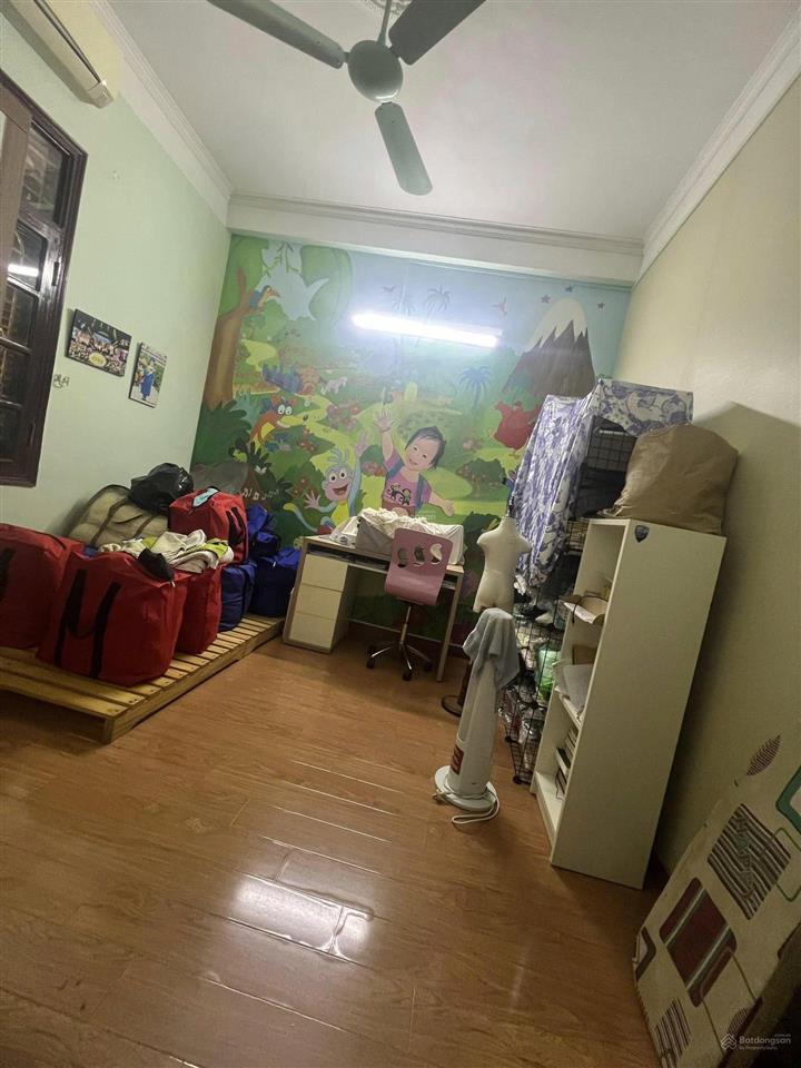 Bán nhà phố nguyễn khang, cầu giấy, phân lô, ô tô, dt 56m2* 5 tầng* mt 4m * giá 14 tỷ