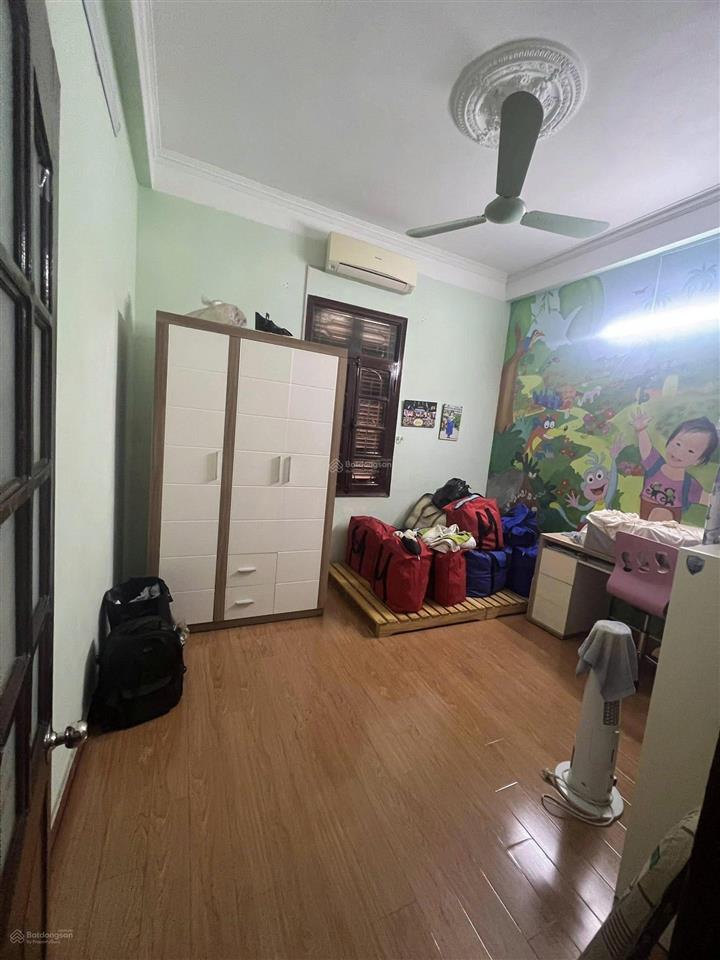 Bán nhà phố nguyễn khang, cầu giấy, phân lô, ô tô, dt 56m2* 5 tầng* mt 4m * giá 14 tỷ