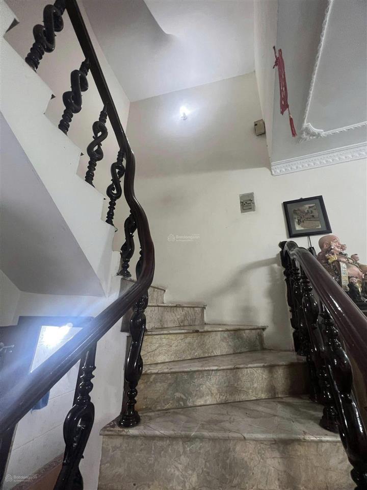 Bán nhà phố nguyễn khang, cầu giấy, phân lô, ô tô, dt 56m2* 5 tầng* mt 4m * giá 14 tỷ