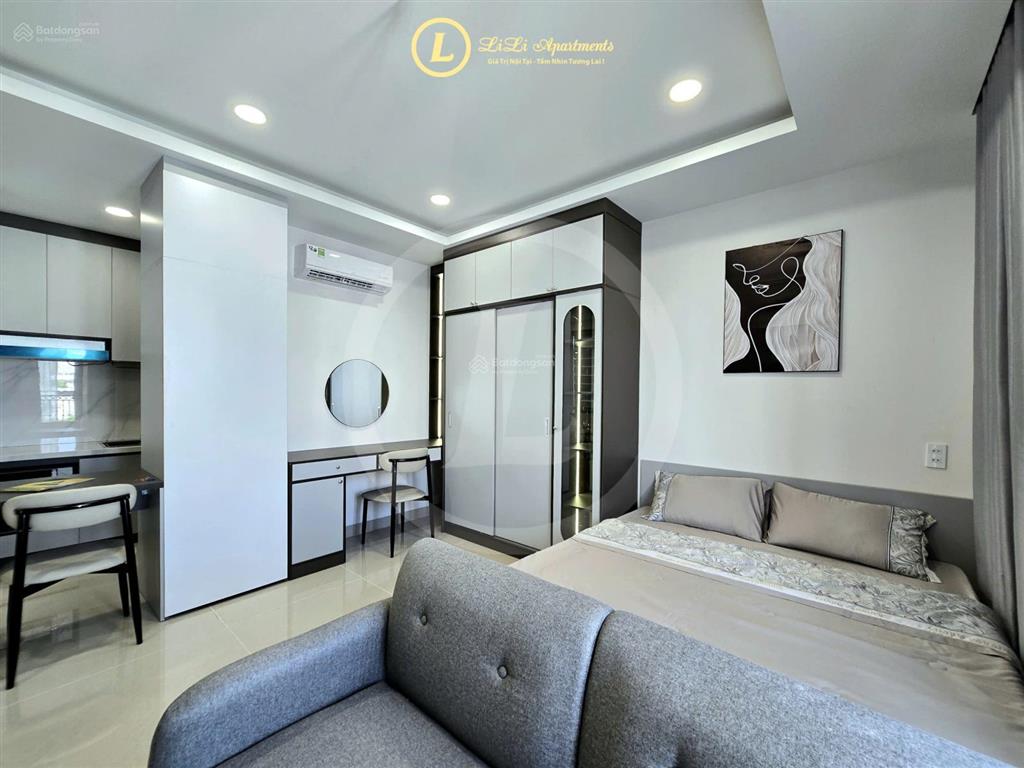 Chính chủ cho thuê căn hộ studio rộng gần 40m2  full nội thất