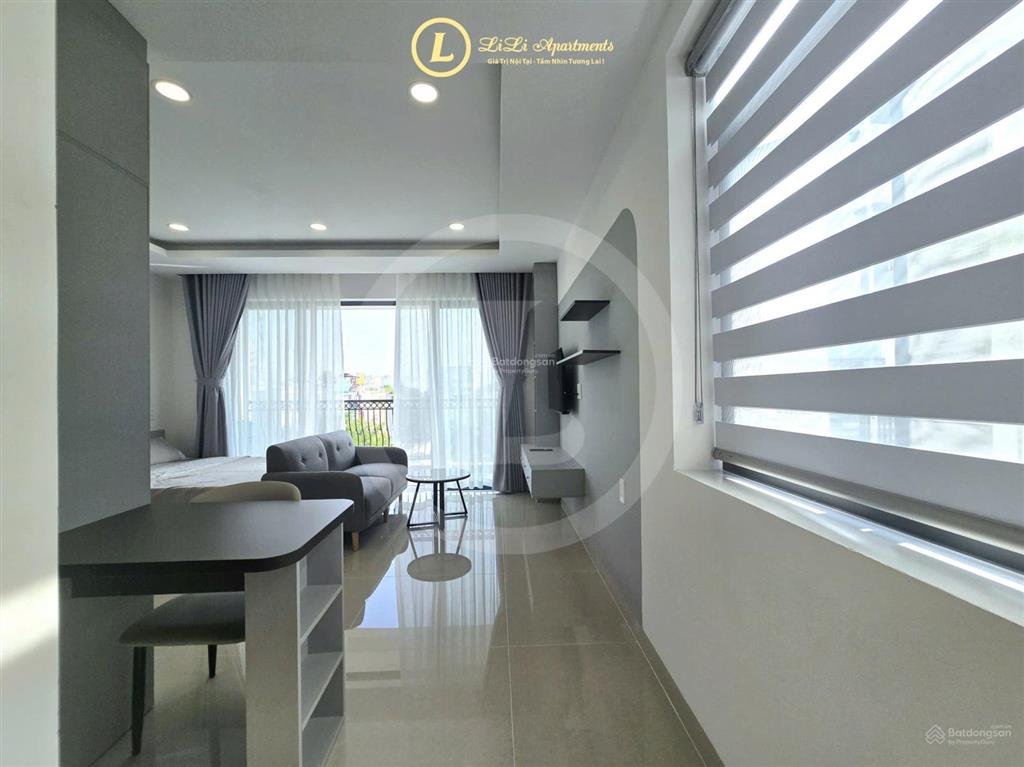 Chính chủ cho thuê căn hộ studio rộng gần 40m2  full nội thất