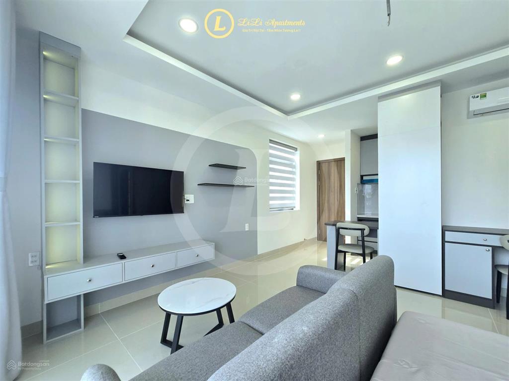 Chính chủ cho thuê căn hộ studio rộng gần 40m2  full nội thất