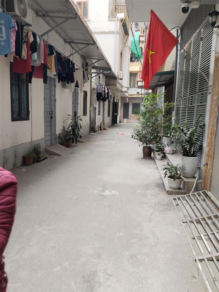 Bán nhà thôn hạ, thành oai,hà nội 30m2 x5 tầng giá 4,5tỷ