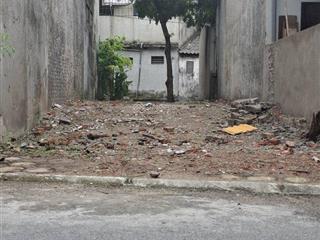 Chỉ 6xx tỷ có lô đất 50m2 đường trước nhà 4m kinh doanh buôn bán được, gần học viện nông nghiệp 1