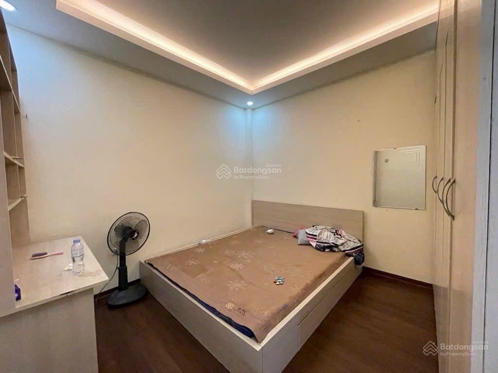 5 tỷ có thương lượng chính chủ cần bán đất tặng nhà 2 tầng 3 ngủ dân xây kiên cố diện tích 35m2
