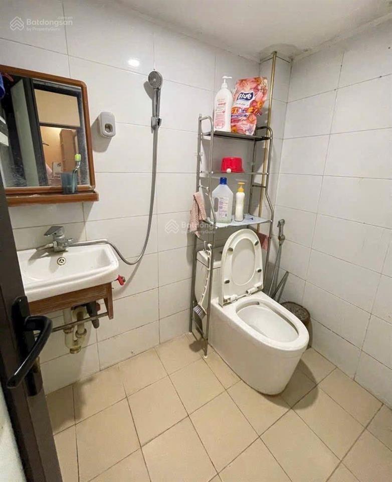 5 tỷ có thương lượng chính chủ cần bán đất tặng nhà 2 tầng 3 ngủ dân xây kiên cố diện tích 35m2